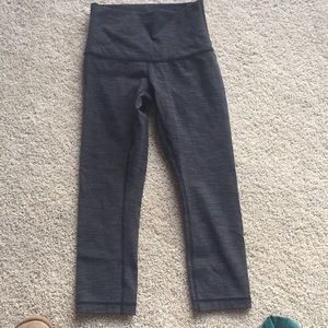 Lululemon crop leggings